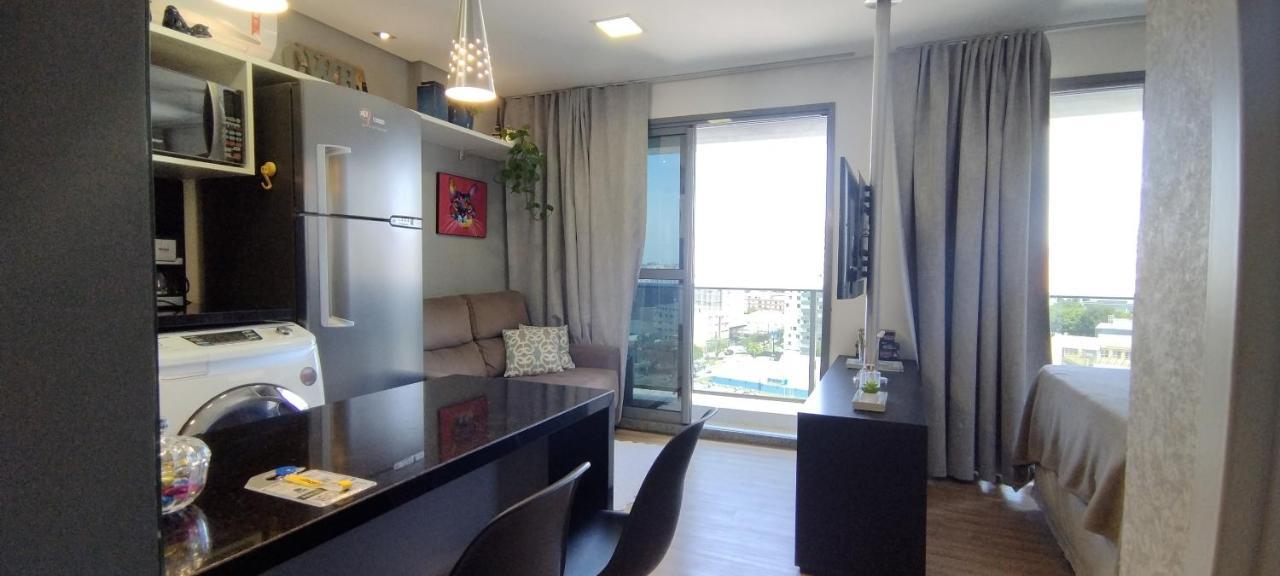 Estudio Aconchegante No Centro De Curitiba - Ar Condicio E Localizacao Perfeita! Luaran gambar