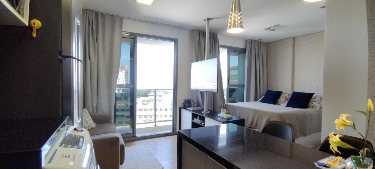 Estudio Aconchegante No Centro De Curitiba - Ar Condicio E Localizacao Perfeita! Luaran gambar