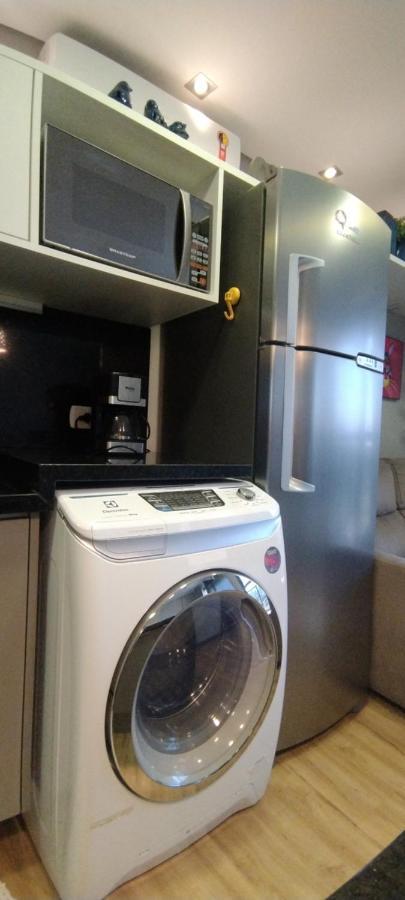 Estudio Aconchegante No Centro De Curitiba - Ar Condicio E Localizacao Perfeita! Luaran gambar