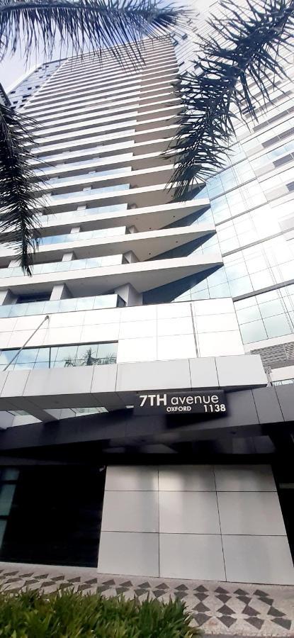 Estudio Aconchegante No Centro De Curitiba - Ar Condicio E Localizacao Perfeita! Luaran gambar