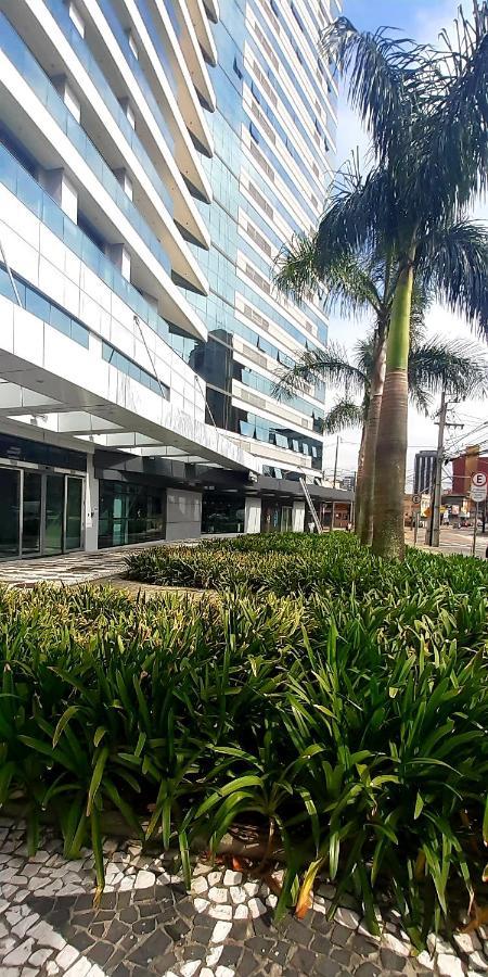 Estudio Aconchegante No Centro De Curitiba - Ar Condicio E Localizacao Perfeita! Luaran gambar