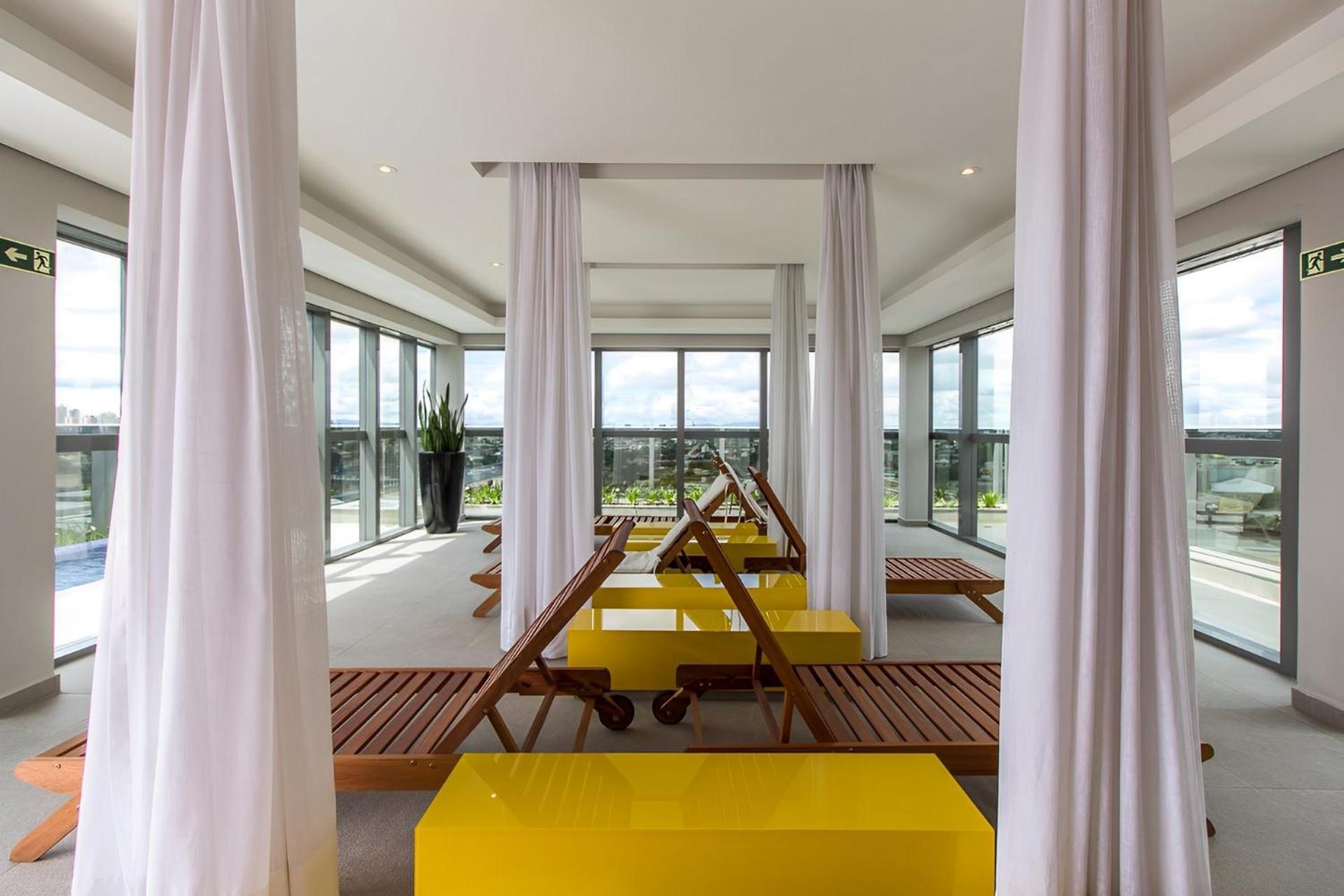 Estudio Aconchegante No Centro De Curitiba - Ar Condicio E Localizacao Perfeita! Luaran gambar