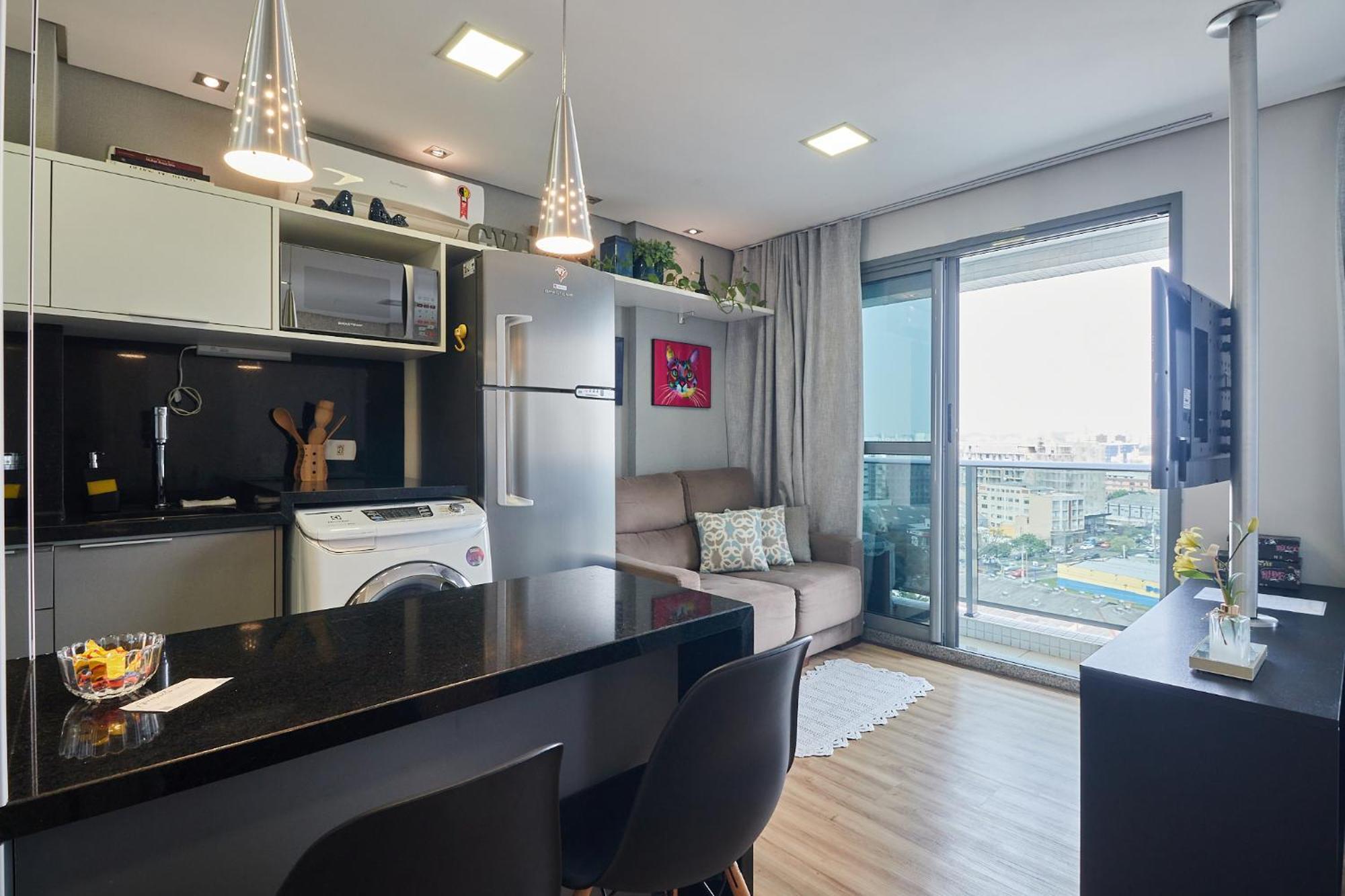 Estudio Aconchegante No Centro De Curitiba - Ar Condicio E Localizacao Perfeita! Luaran gambar
